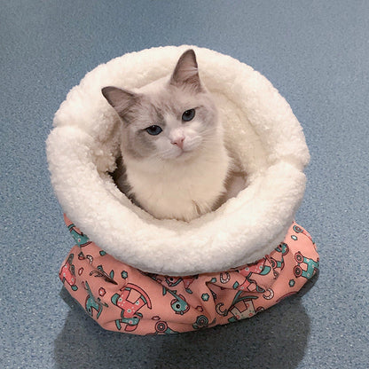 Cozy Cat Sleeping Bag Bed – Ultra-Soft, Enclosed Nest for Cats & Kittens (3 Colors Available)