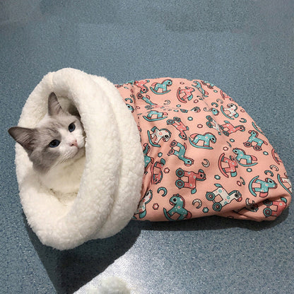 Cozy Cat Sleeping Bag Bed – Ultra-Soft, Enclosed Nest for Cats & Kittens (3 Colors Available)